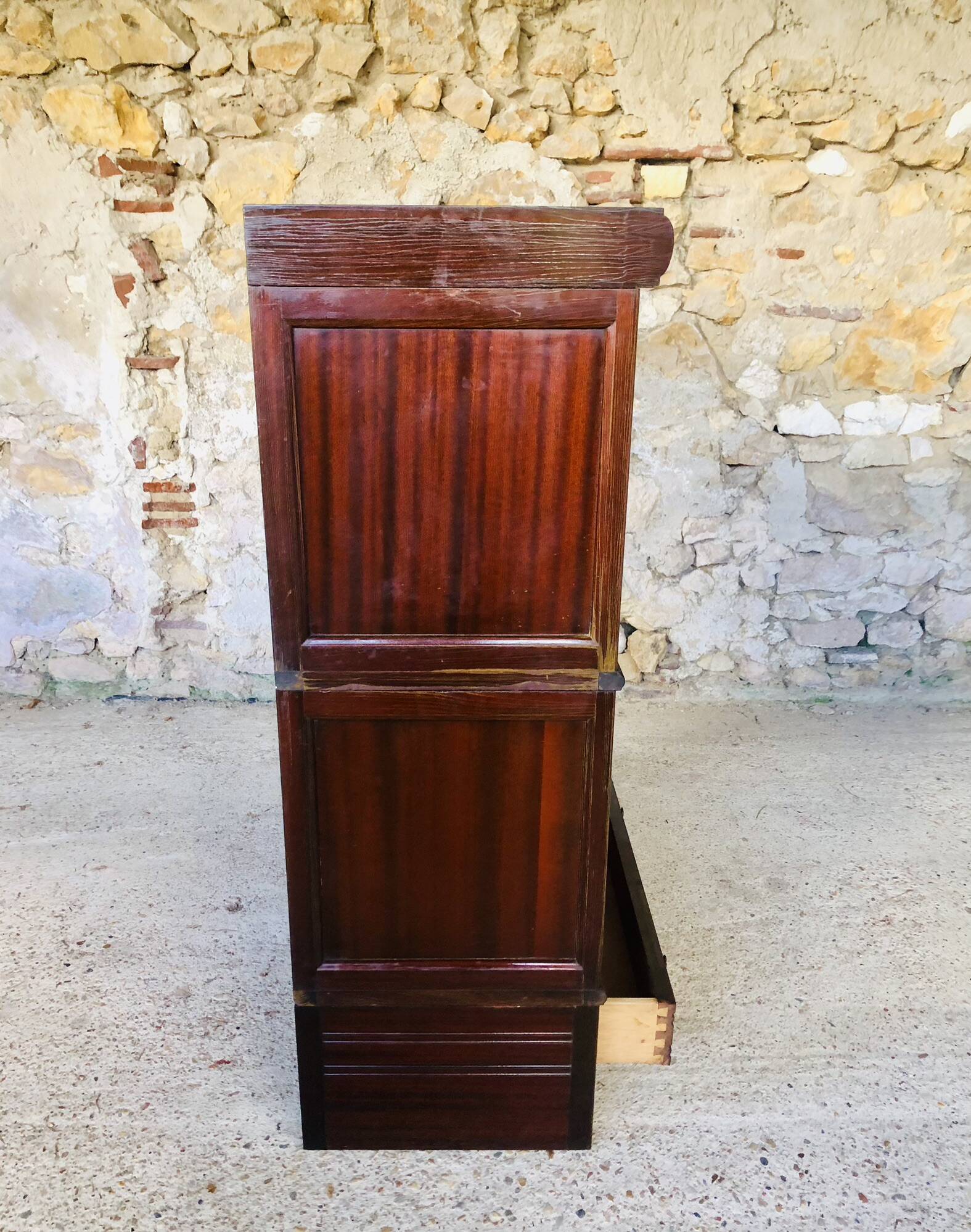 Vintage mahogany avocado bookcase with overhead glass doors circa 40's/50's