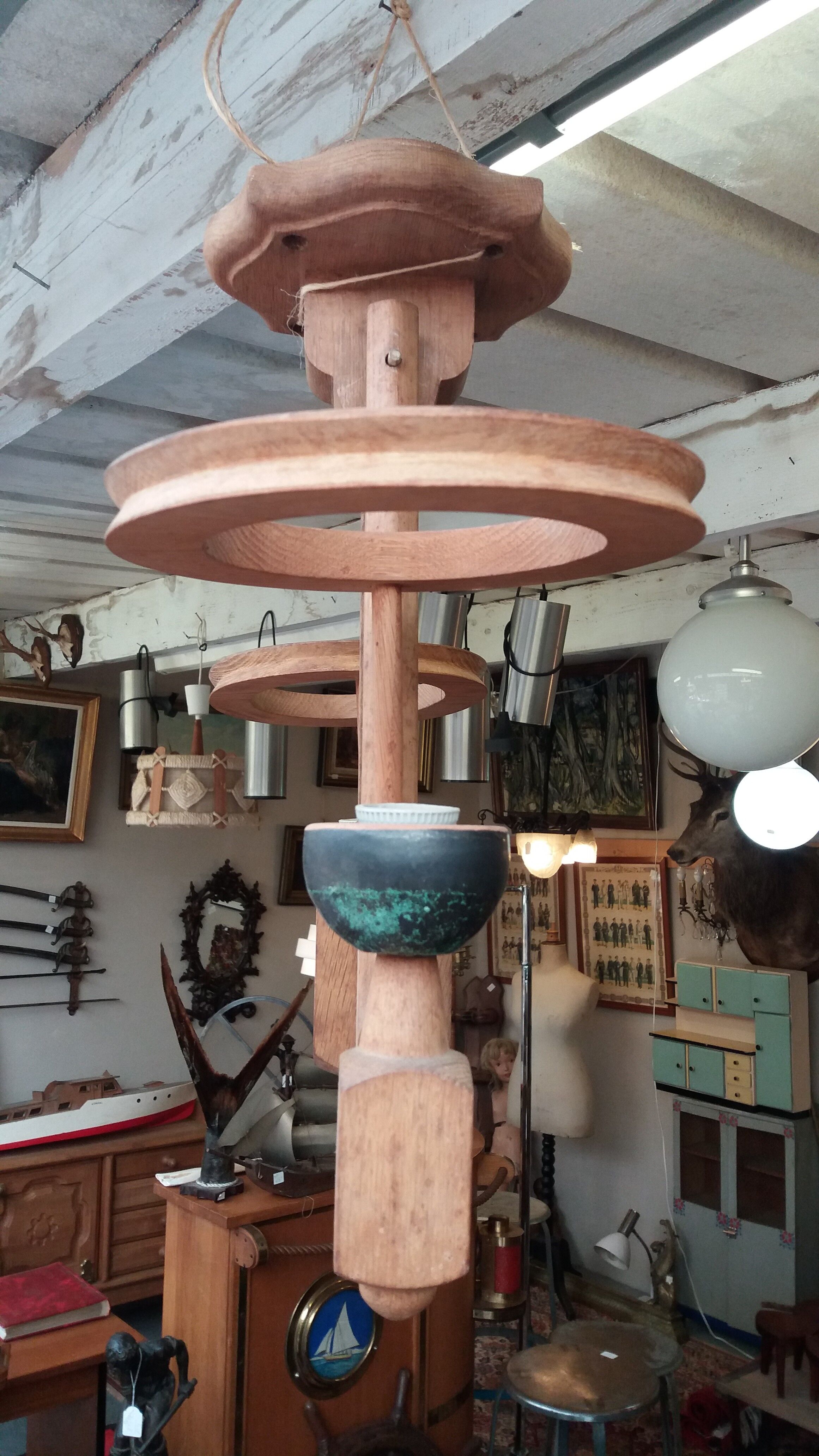 Guillerme and Chambron hanging