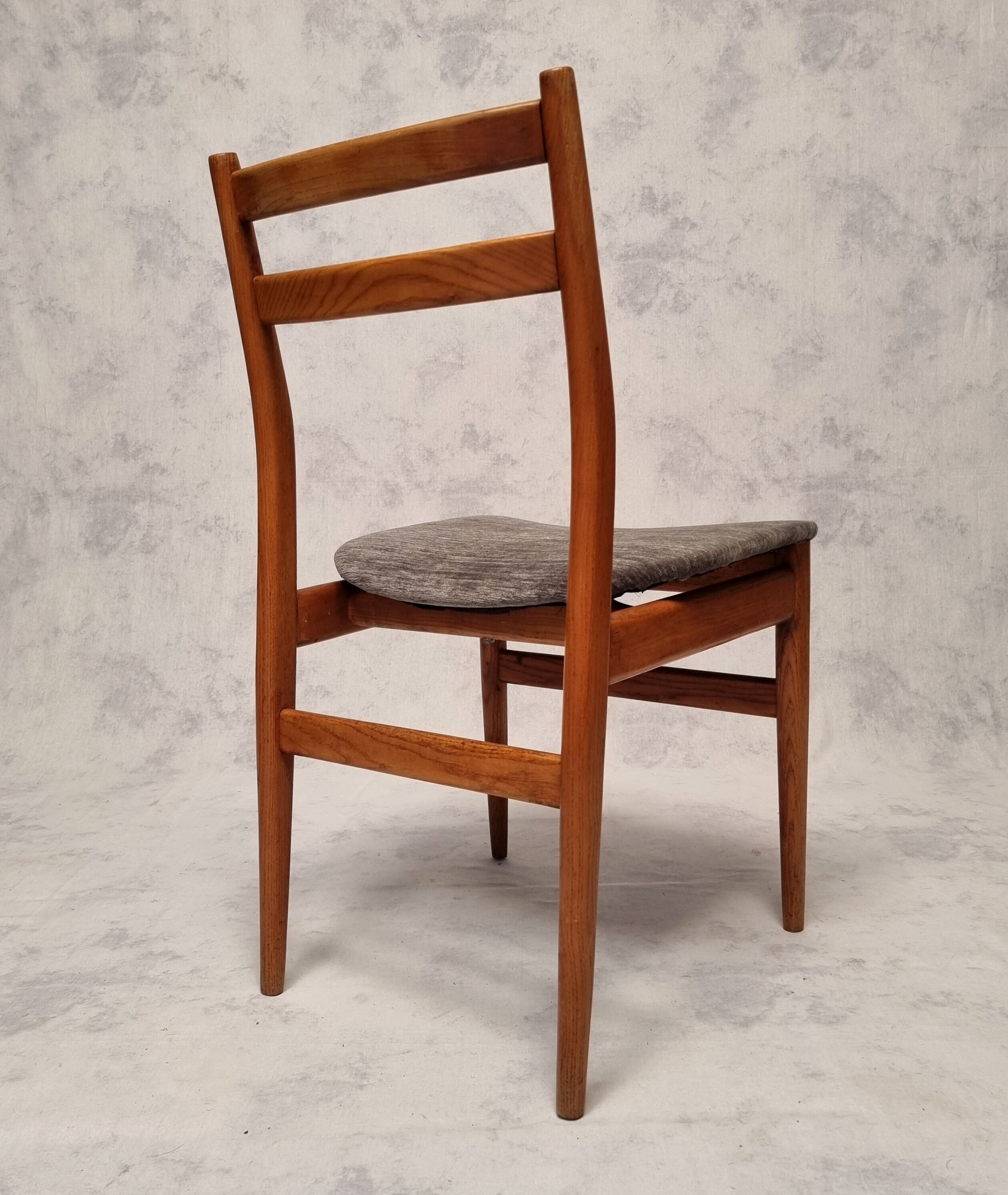 Suite of 6 french chairs - elm - ca 1960