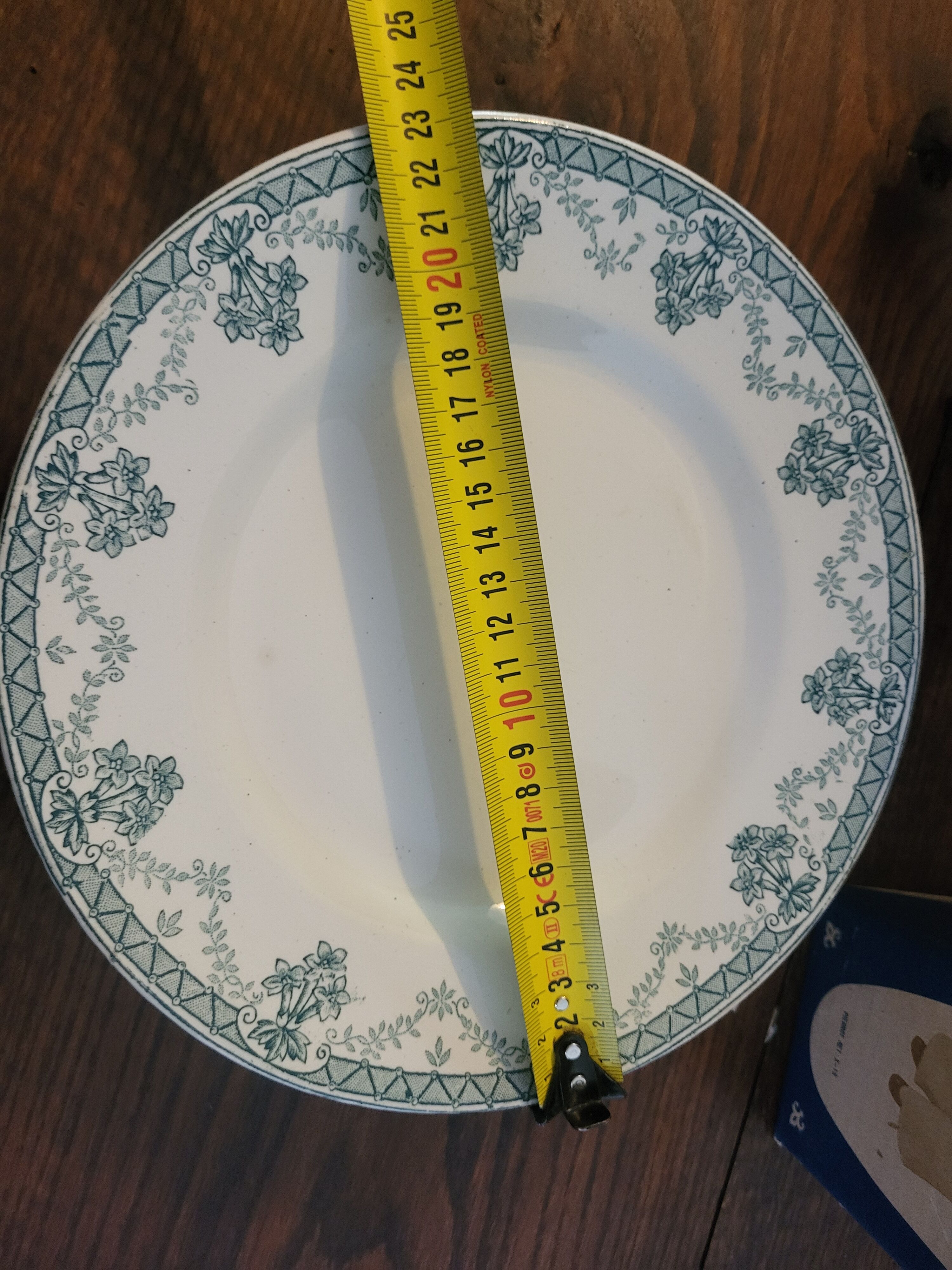 Antique cake stand Saint Amand Model Cahors