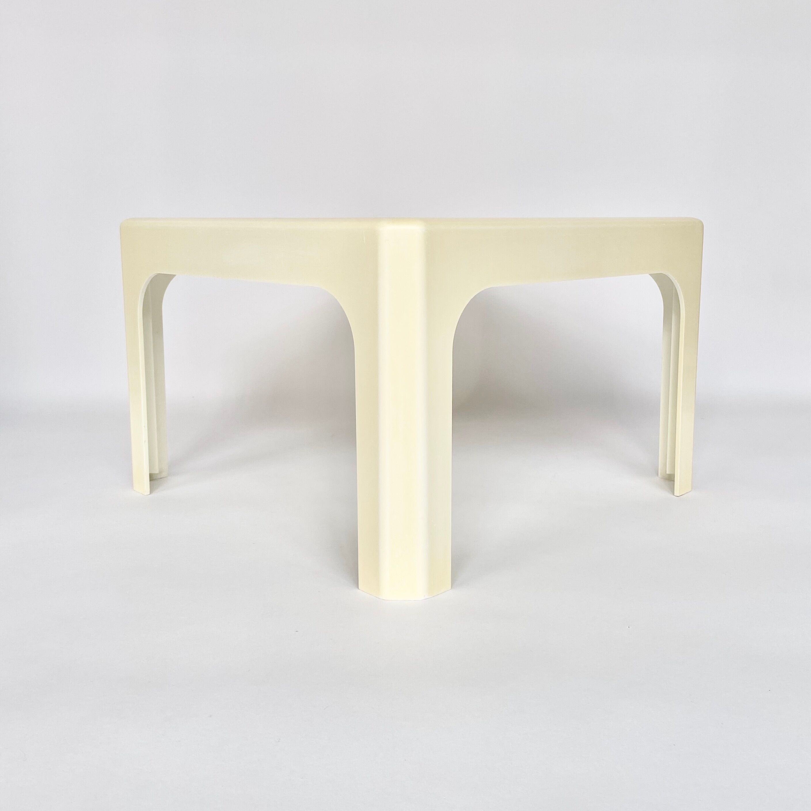 Coffee table vintage 70s