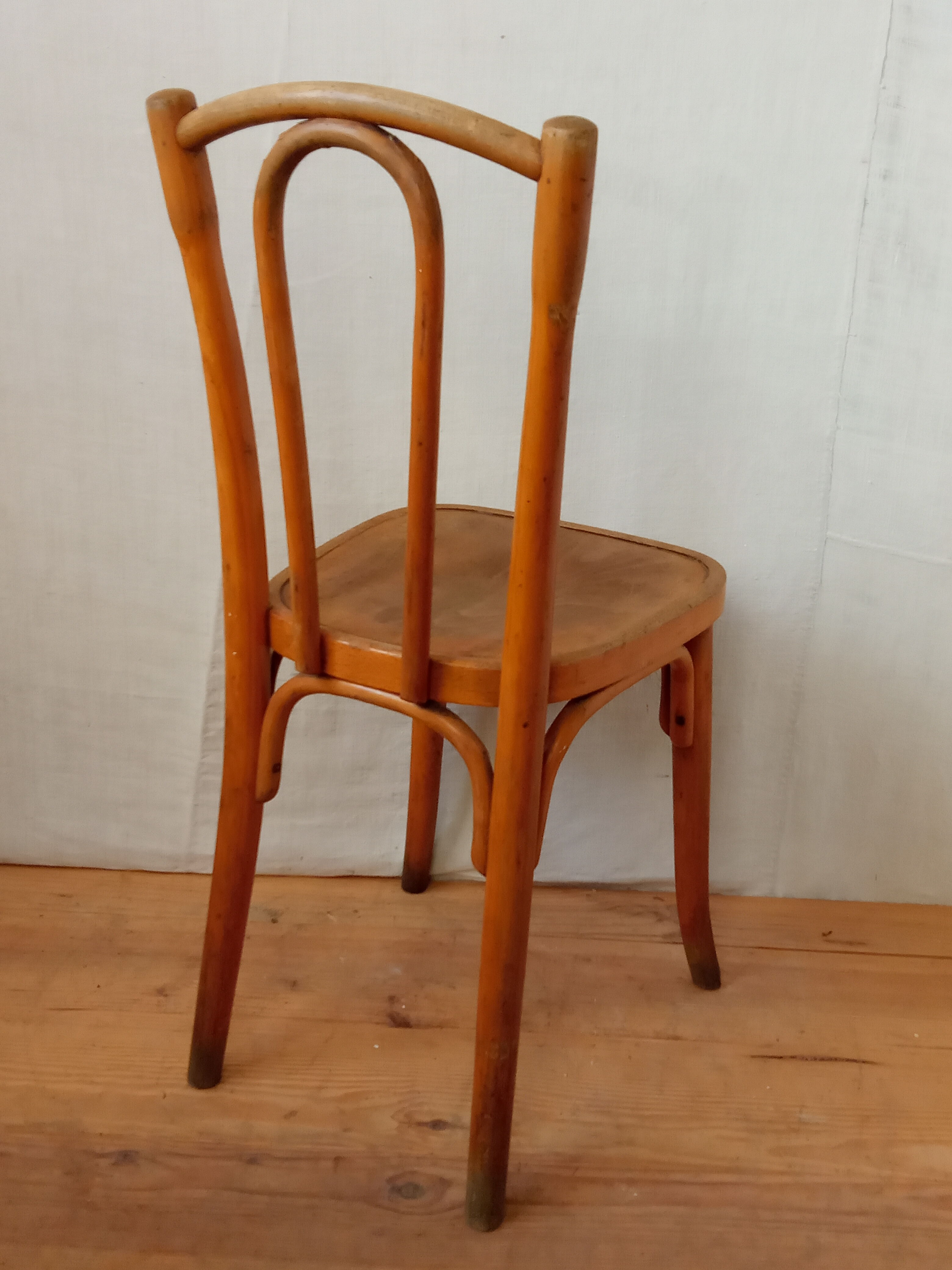 Thonet bistro chair