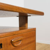 Mid-century freestanding teak desk by Kai Kristiansen for Feldballes Møbelfabrik, 1960s