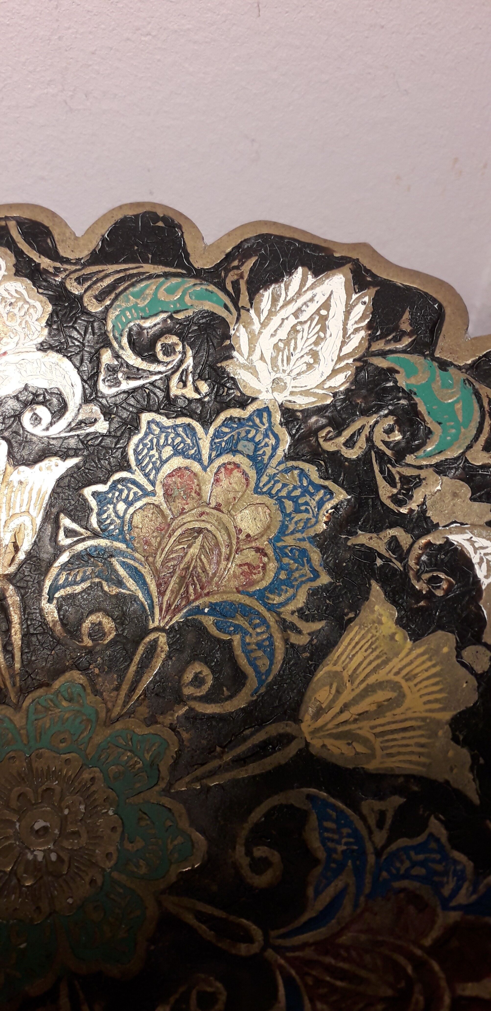 Copper cup, painted partitioned, on base