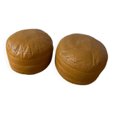 Poufs en cuir patchwork vintage 70