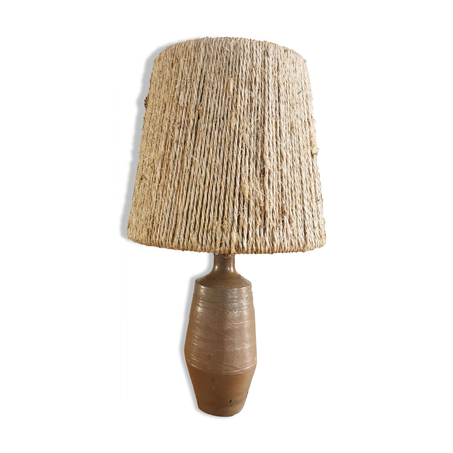 Sandstone lamp and rope