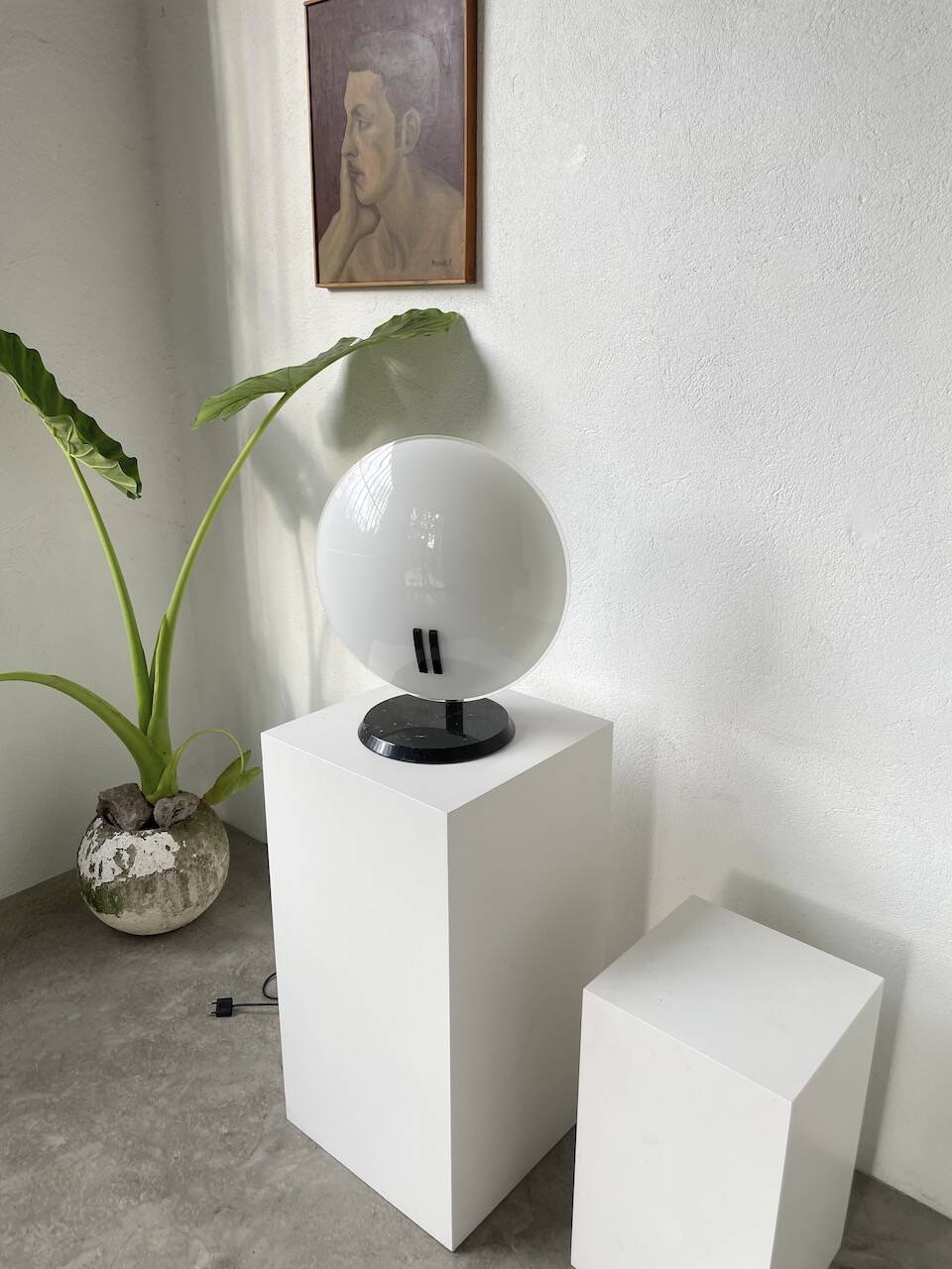 “La Perla” desk lamp by Bruno Gecchelin for Oluce 1980