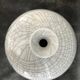 Vase boule à col pincé aplati