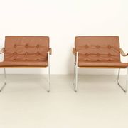 Paire de fauteuils de style safari avec accoudoirs en sangles de cuir, 1960