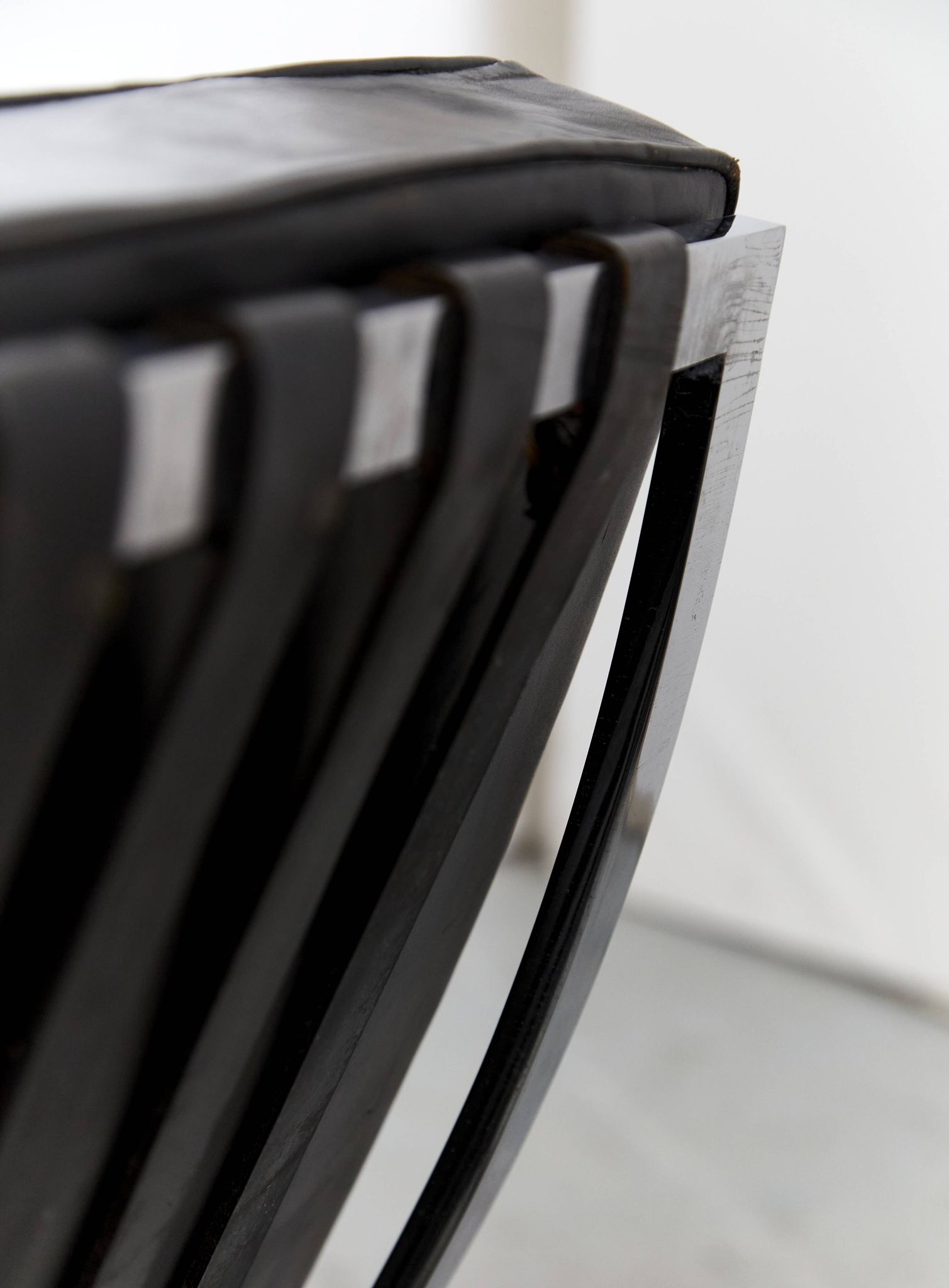 Ludwig Mies van der Rohe MR90 Barcelona Chair for Knoll International