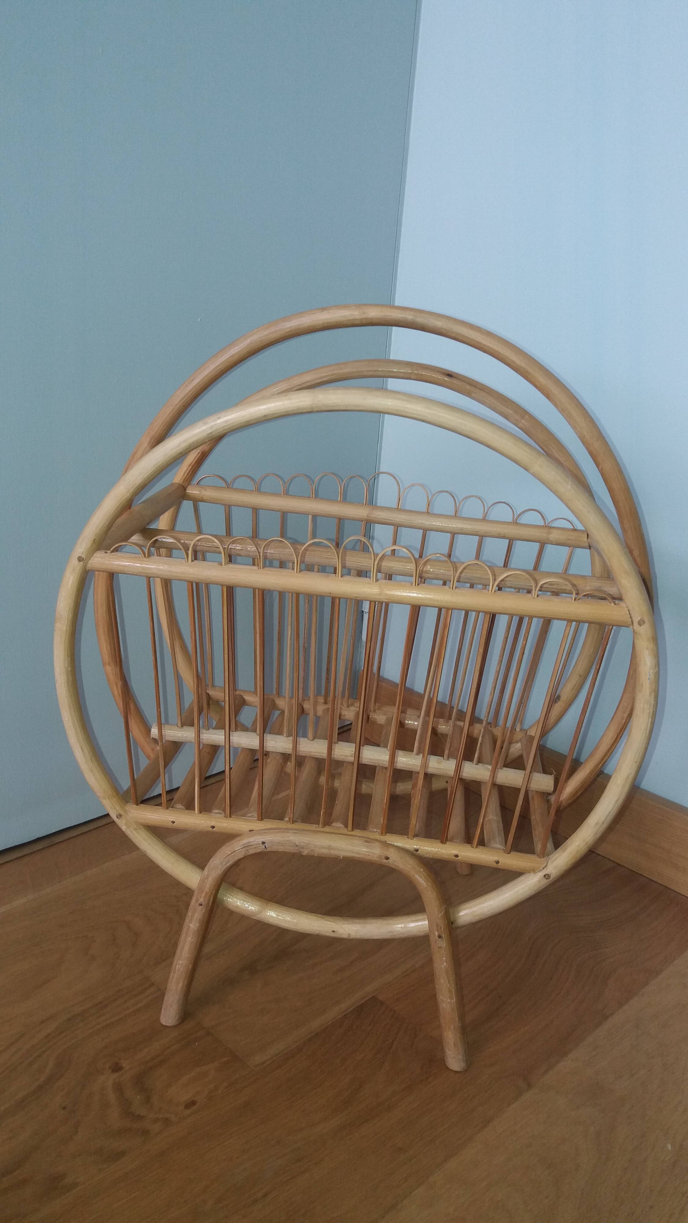 Vinyl holder, wicker magazine rack