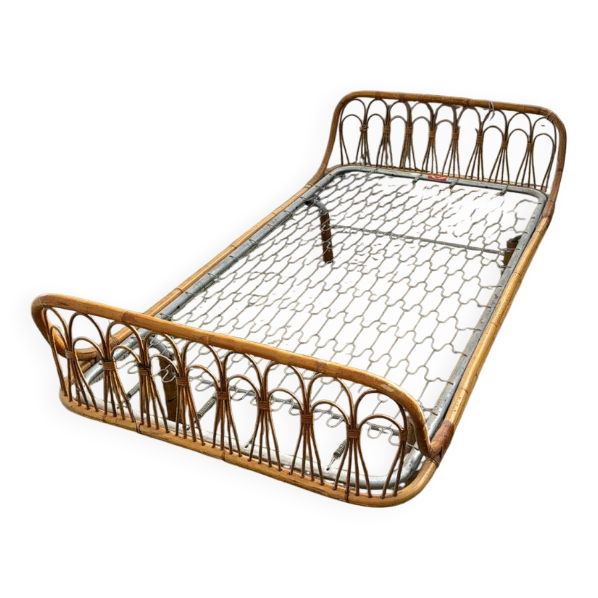 Vintage rattan bed 90x190cm