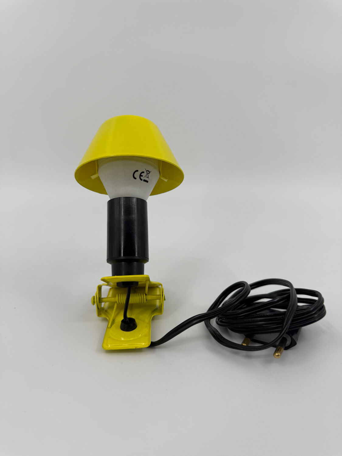 Mushroom clip lamp