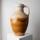 Vase en céramique XXL Scheurich avec un émail dégradé beige-brun, cruche avec anse, années 1970 Allemagne, décoration vintage de maison de campagne.