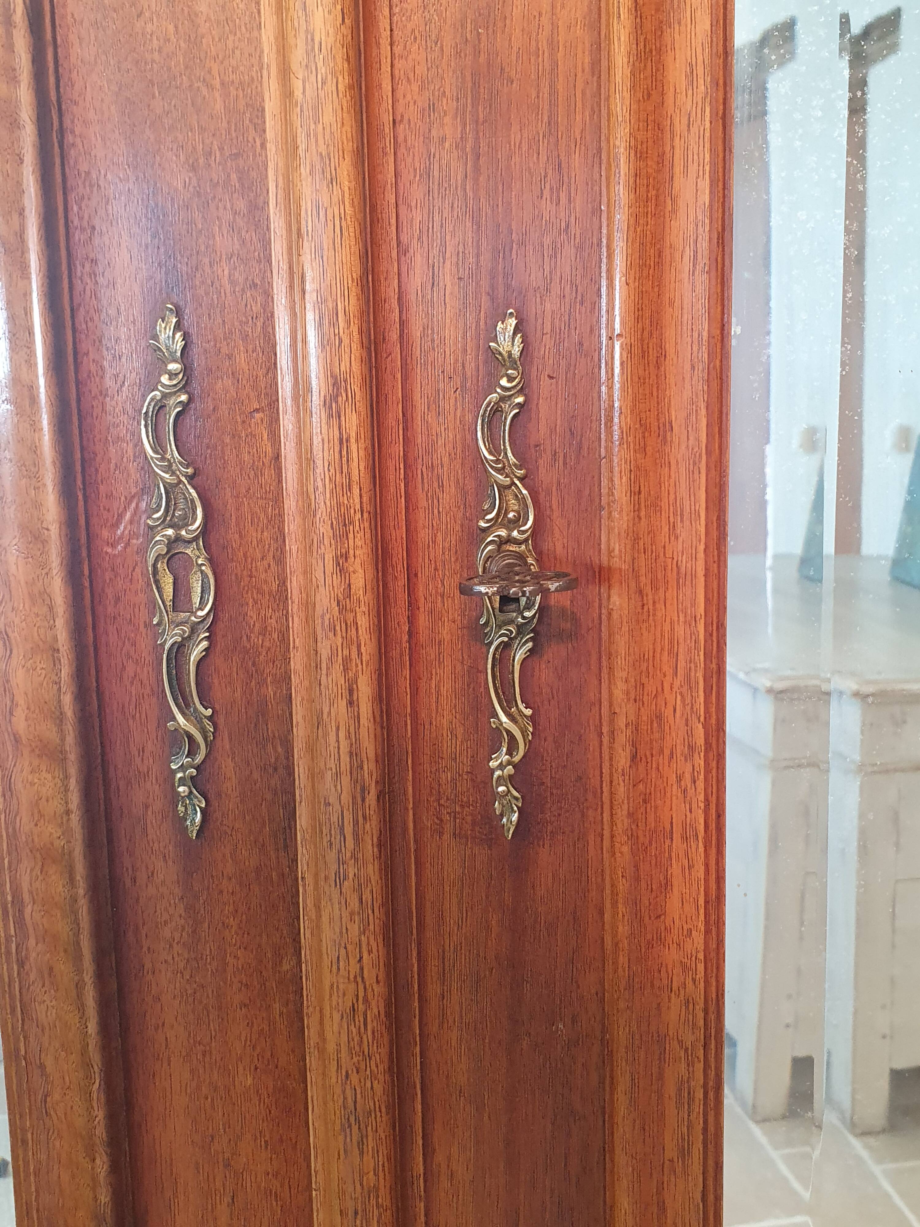 Armoire