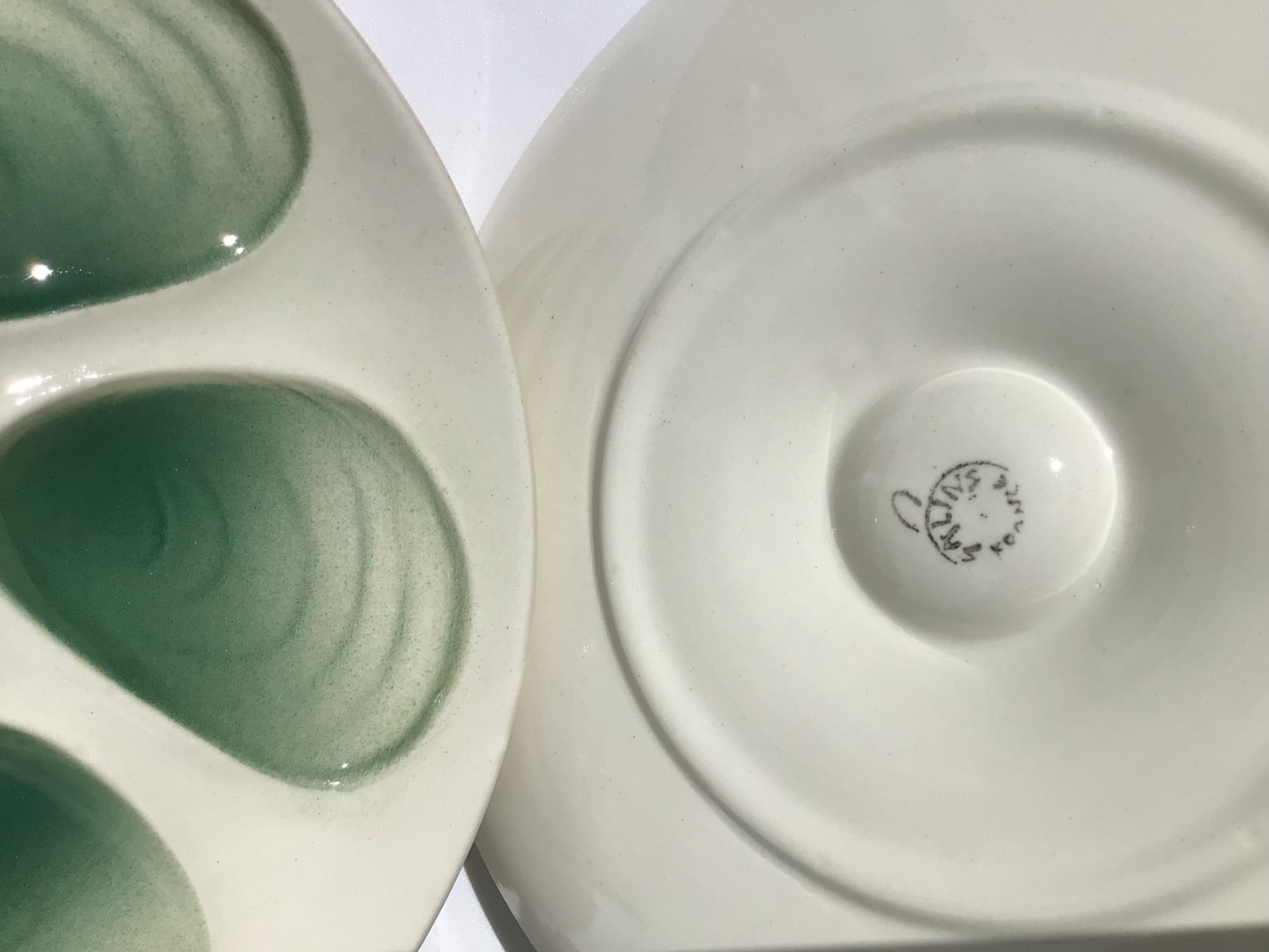 6 oyster plates Salins green earthenware cream