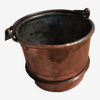 Copper pot