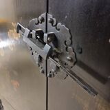 Cabinet vintage noir en laque chinoise avec fleurs et oiseaux / bohème