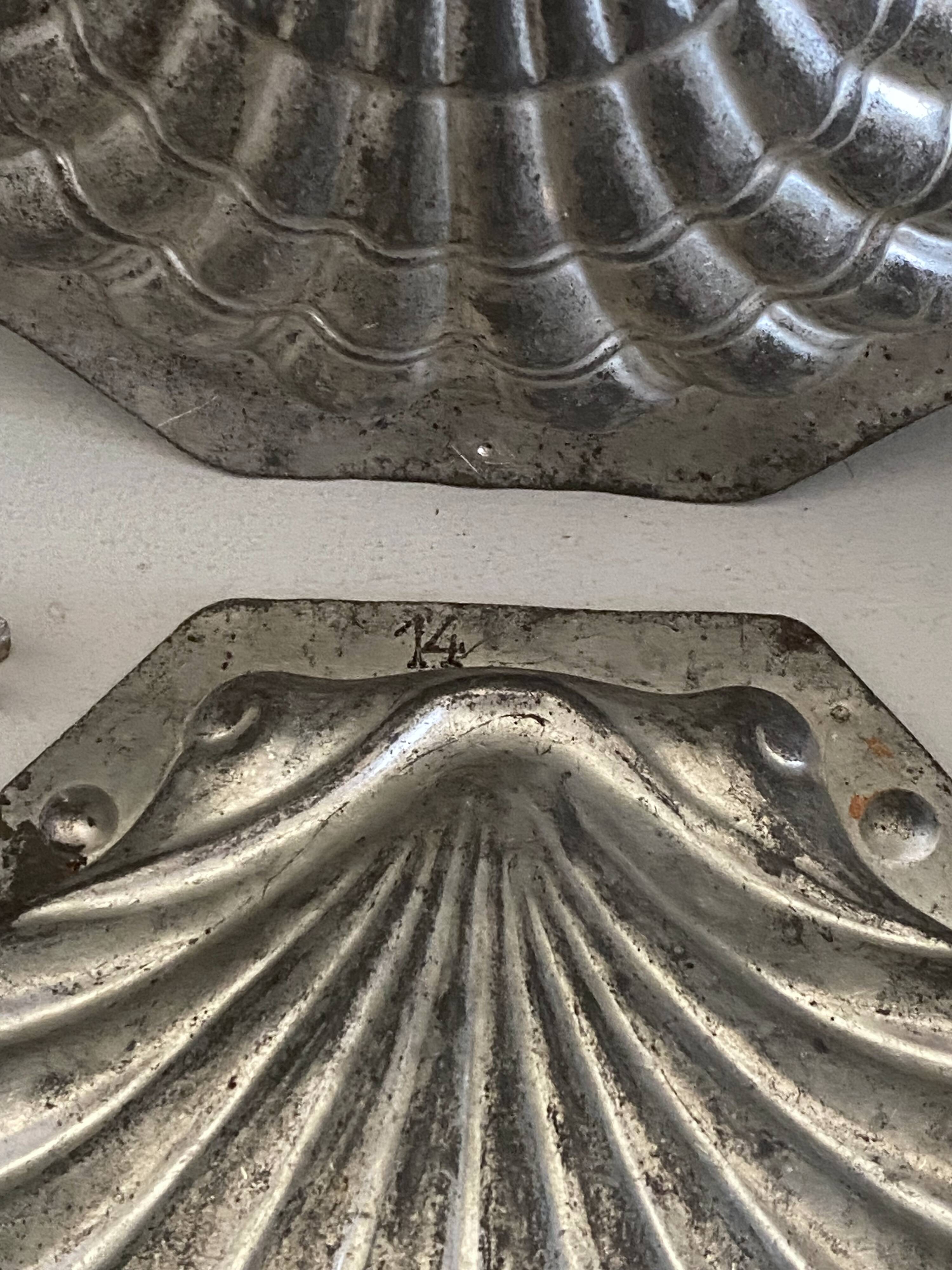 Ancien moule à chocolat "coquille"