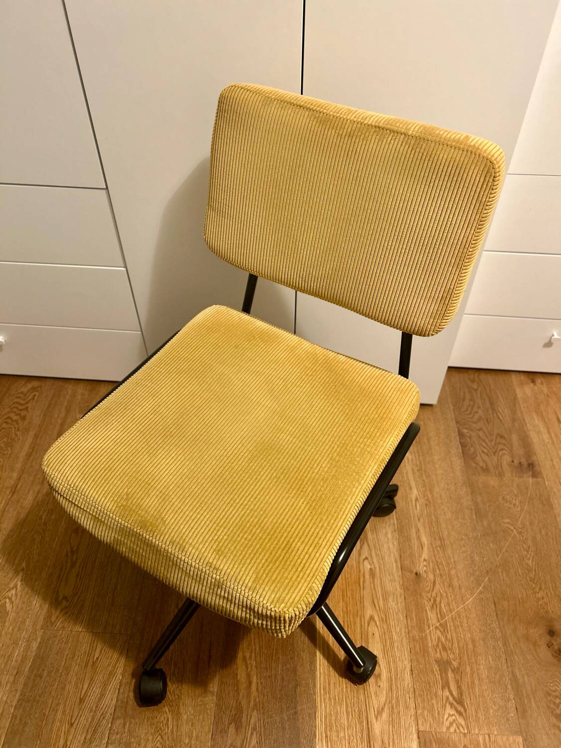 2 Made office chairs
