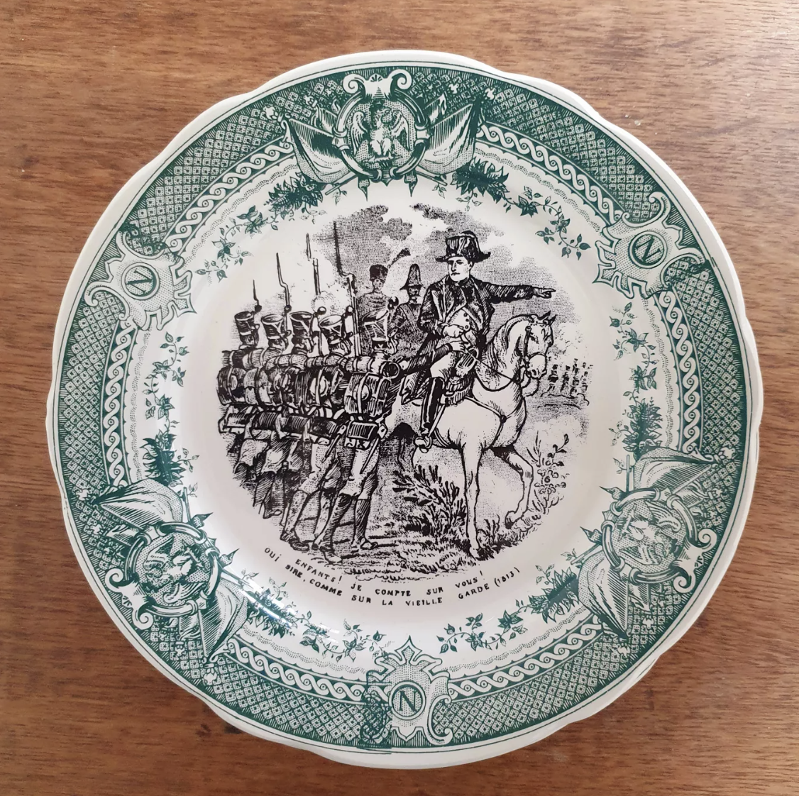 Talking plates Napoleon series