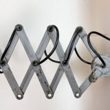 Applique murale industrielle grise à ciseaux, années 1960