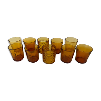 Unarthed amber glasses