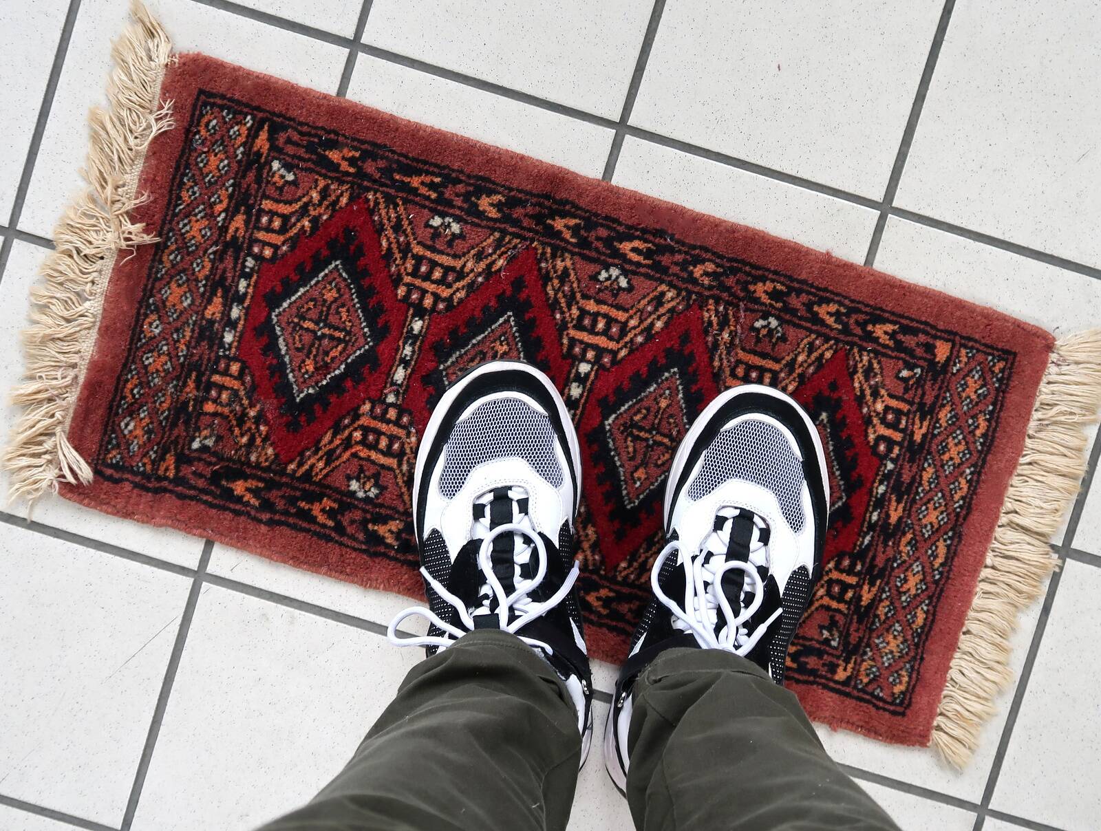 Tapis vintage pakistanais Ersari fait main en laine – 33 x 66 cm – 1970s