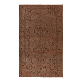 Tapis turc fait main surteint en brun 183x294cm