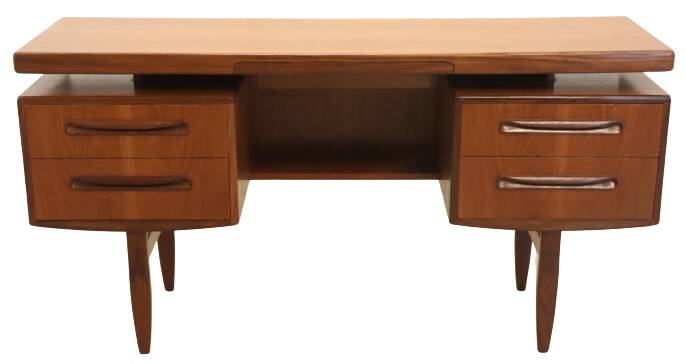 Bureau vintage en teck fresque G-Plan 'Frettenham'