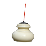 Space age suspension in opaline