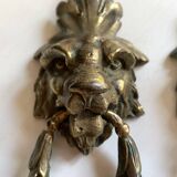 Pair of bronze door knockers - Empire lion head handles