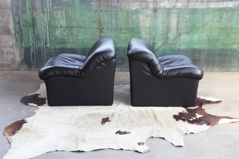 Fauteuil sculpturale rembourrée post-moderne 1980