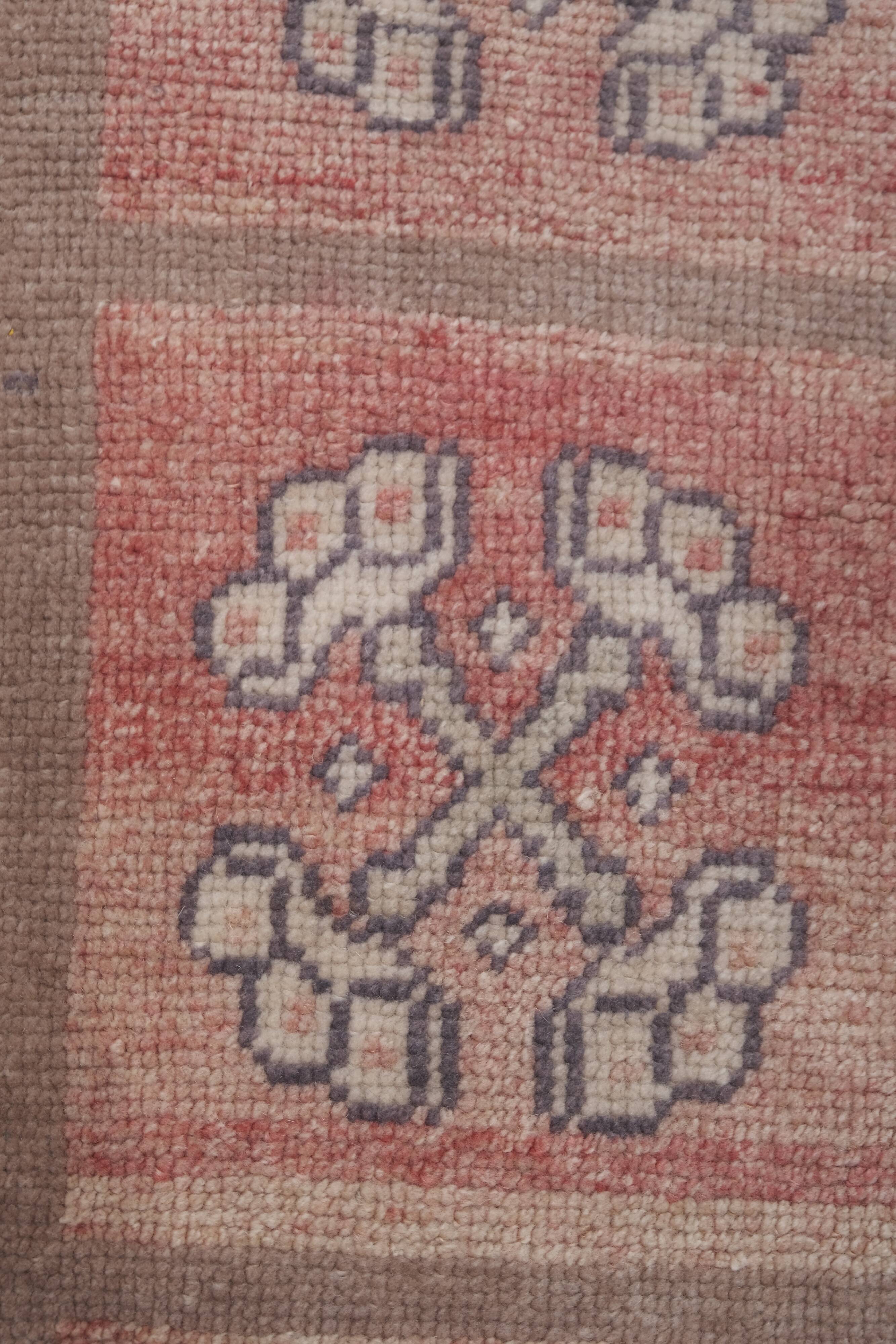 Vintage Turkish rug from Oushak, hand-woven 92x168 cm