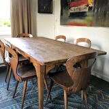 Farm table