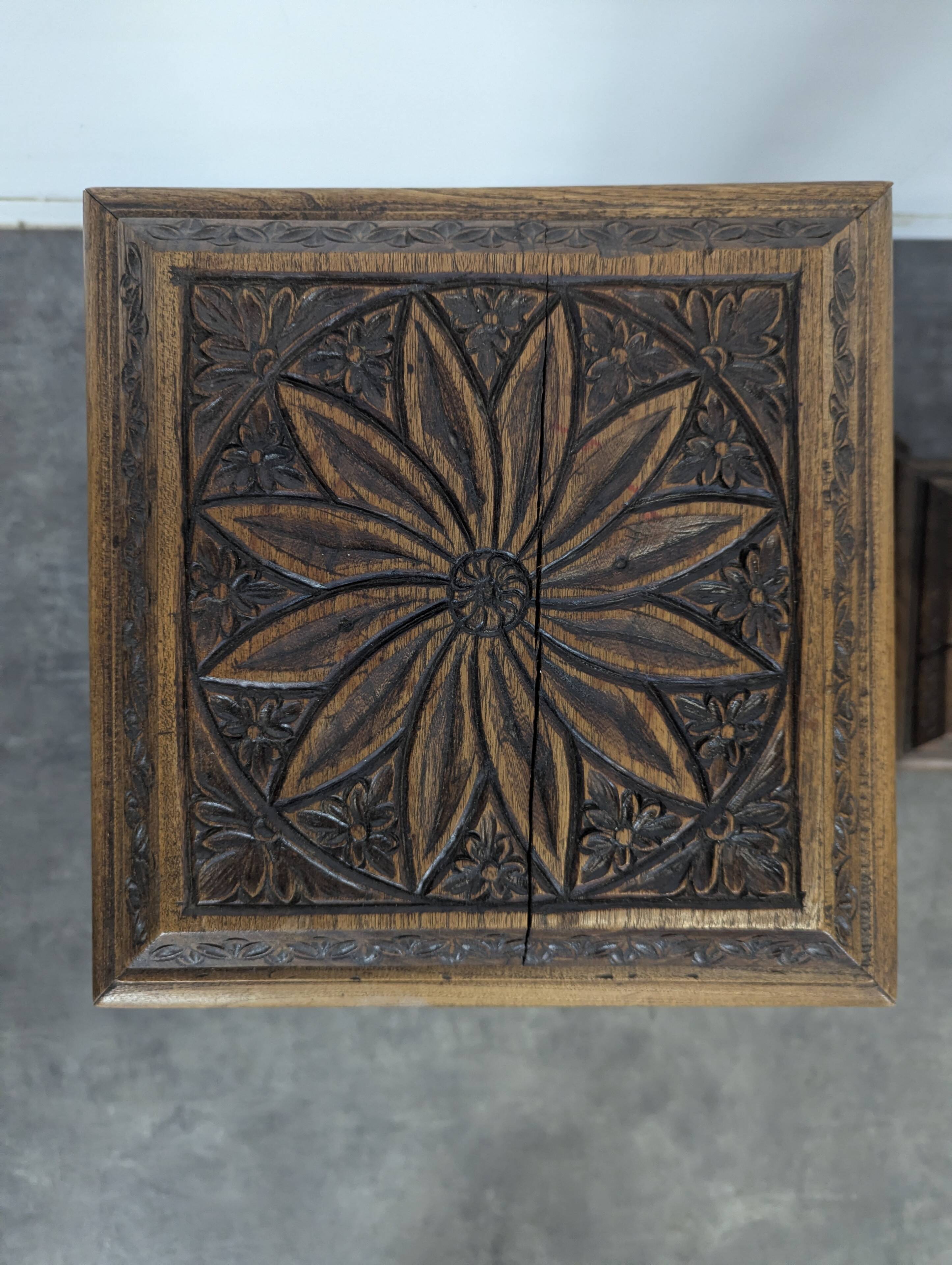 Pair of screw columns for press