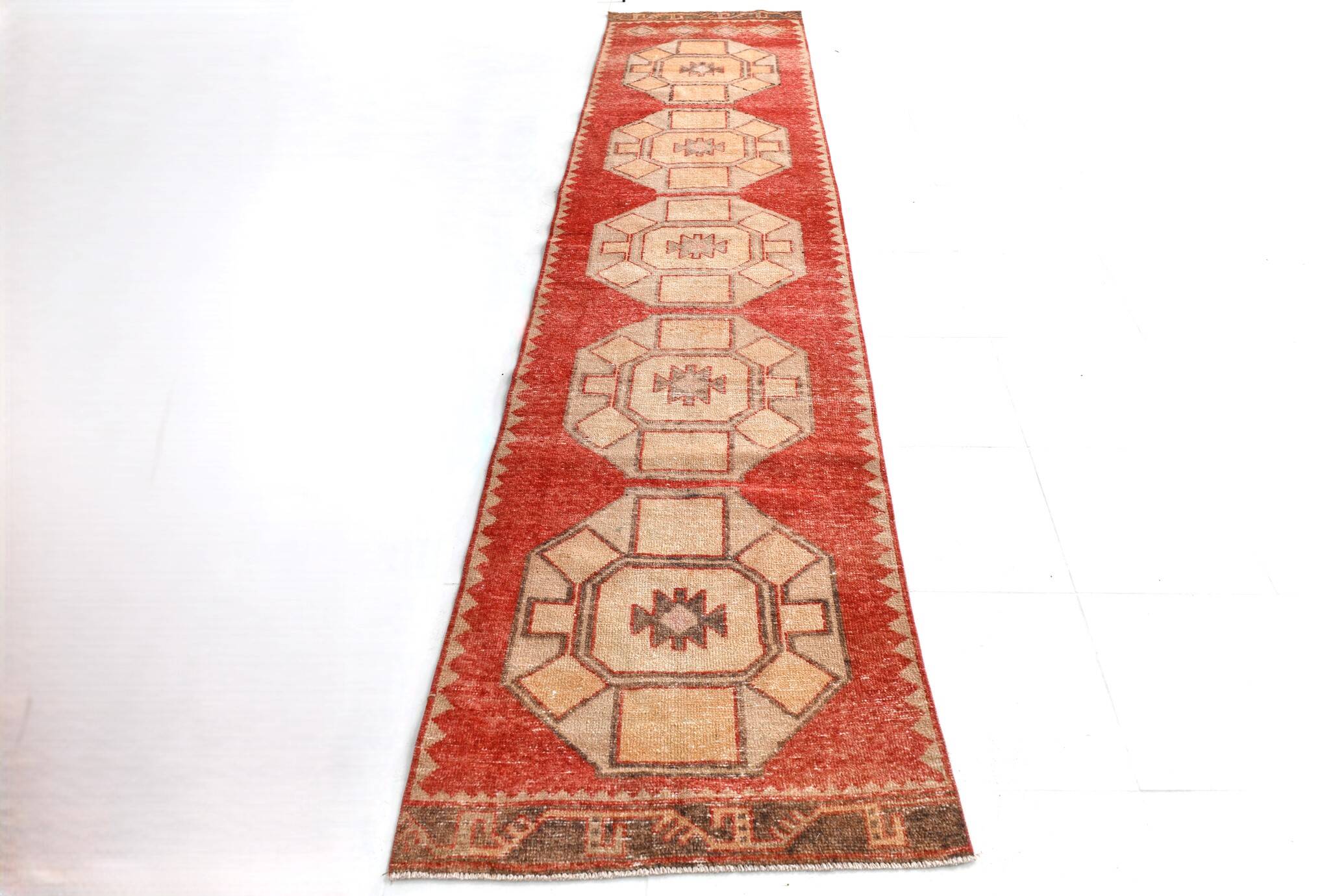 Turkish Red & Cream Oriental Vintage Runner Ruıg, 87x379Cm