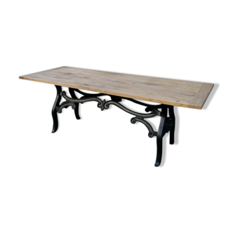 Industrial table with solid oak tray
