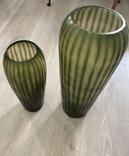 Vase en verre soufflé à la main et gravé