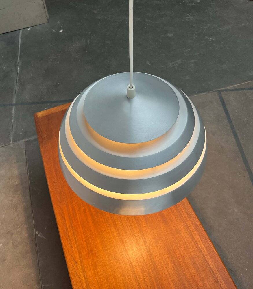 Suspension dôme moderne du milieu du siècle attribué à Hans Agne Jakobsson, années 1960