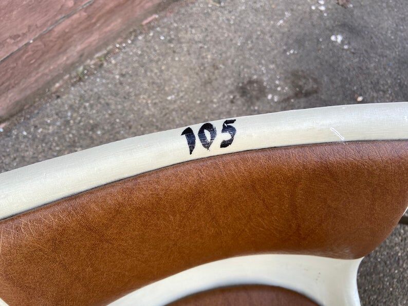 Suite of 4 chairs design showroom Allibert 1970