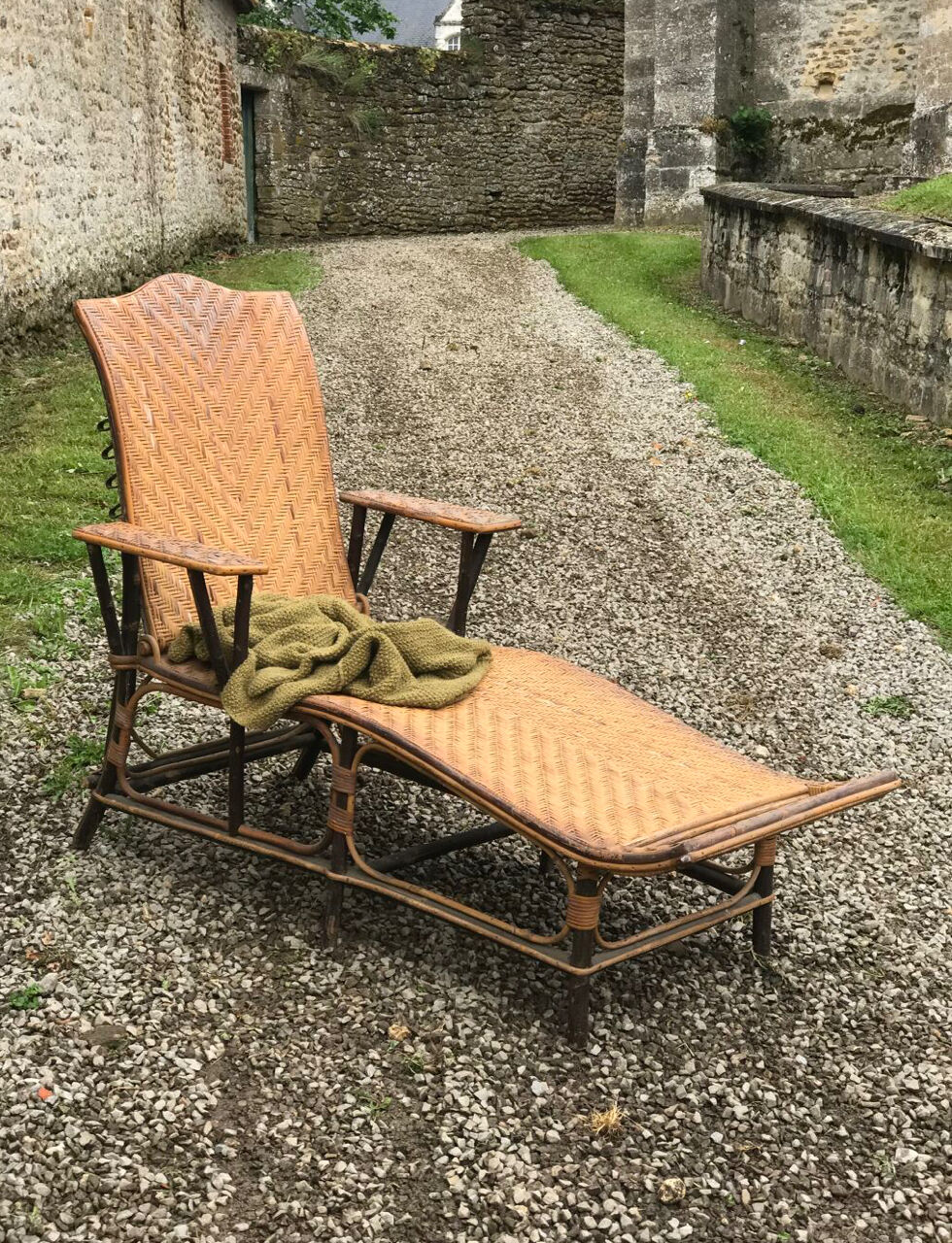 Old rattan lounger.