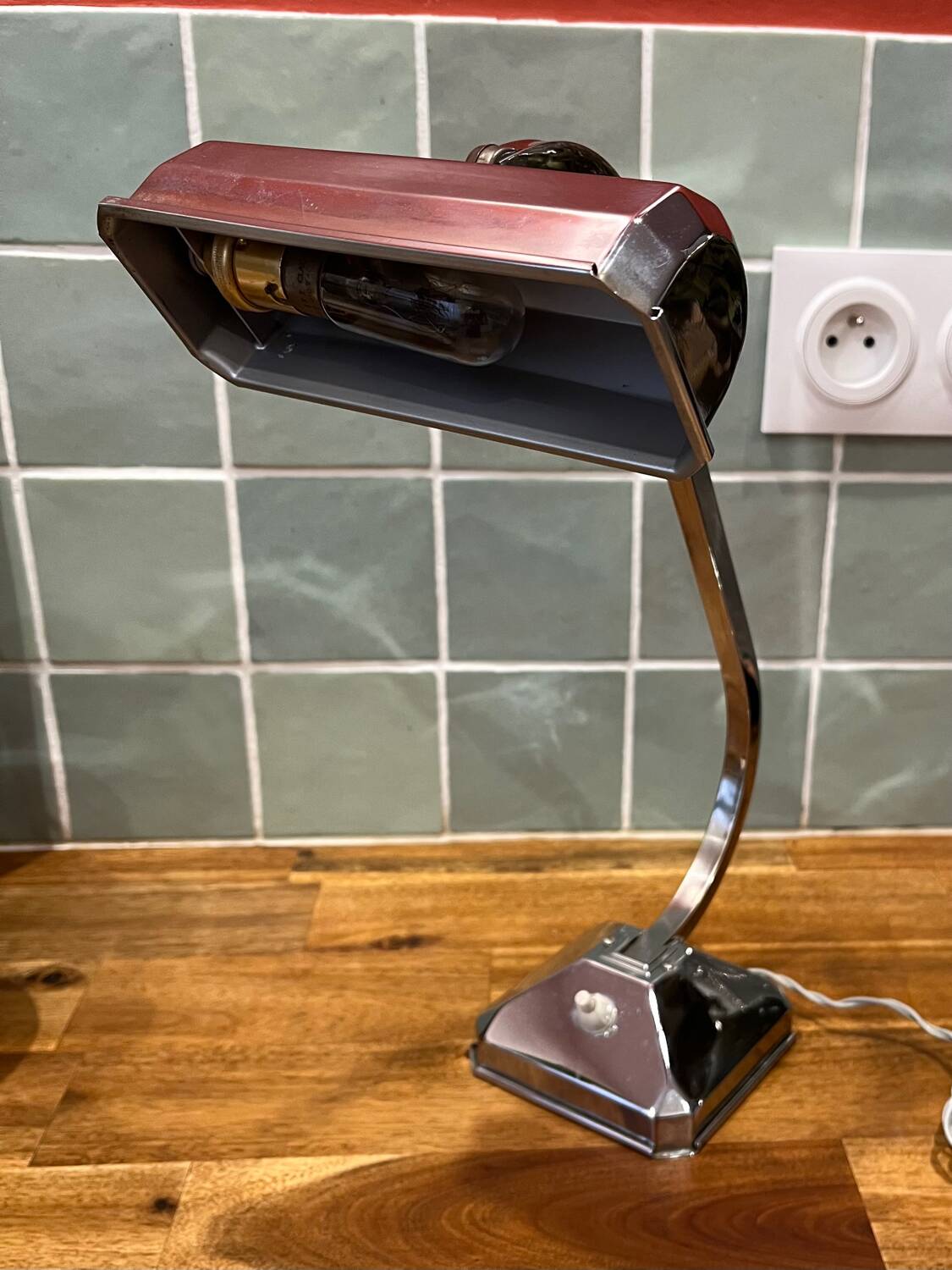 Art Deco lamp in chrome metal