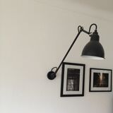 Applies bold edition DCW