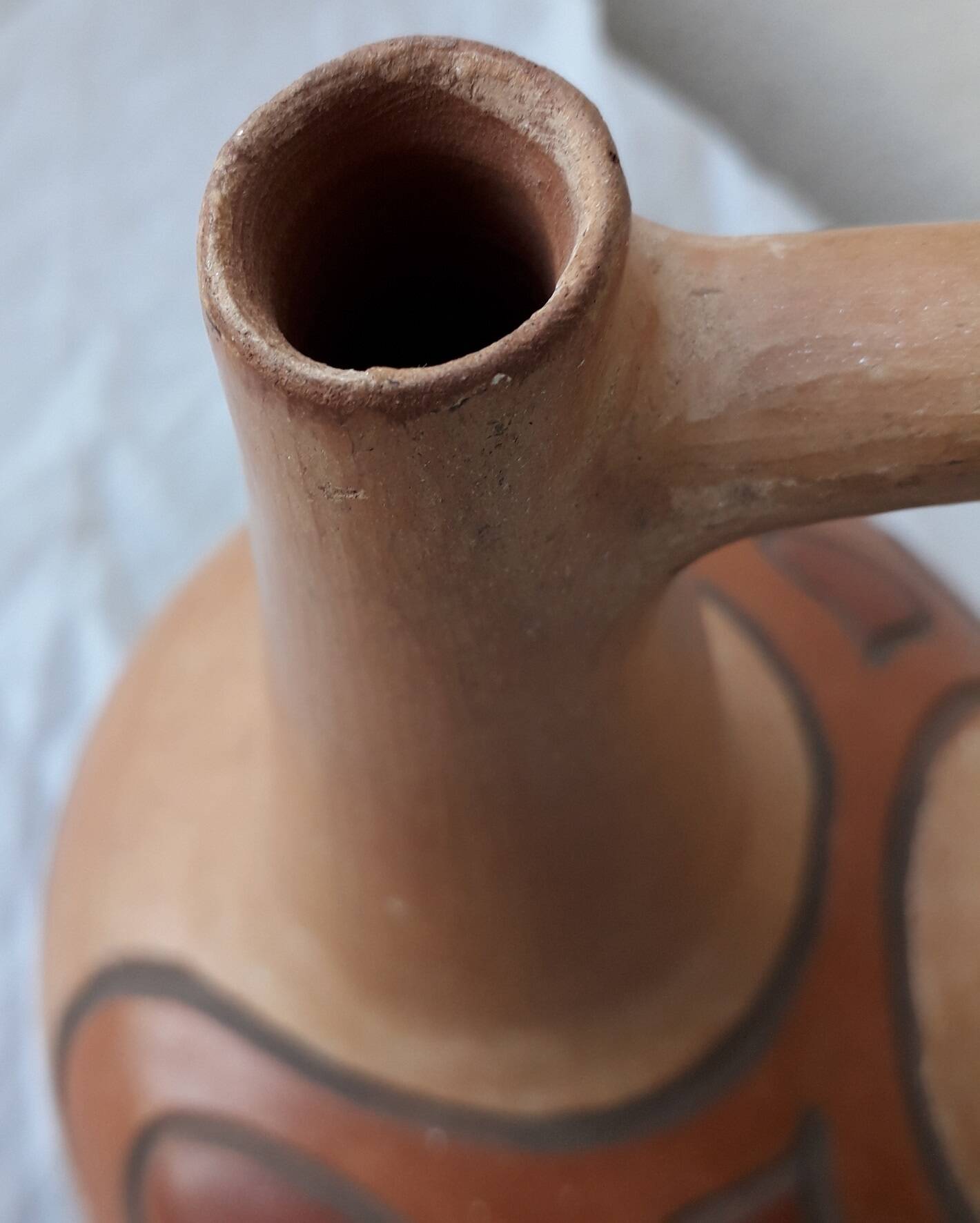 Terracotta pottery vase Trinidad Santander