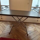 Table that can be transformed into a coffee table with 2 height settings