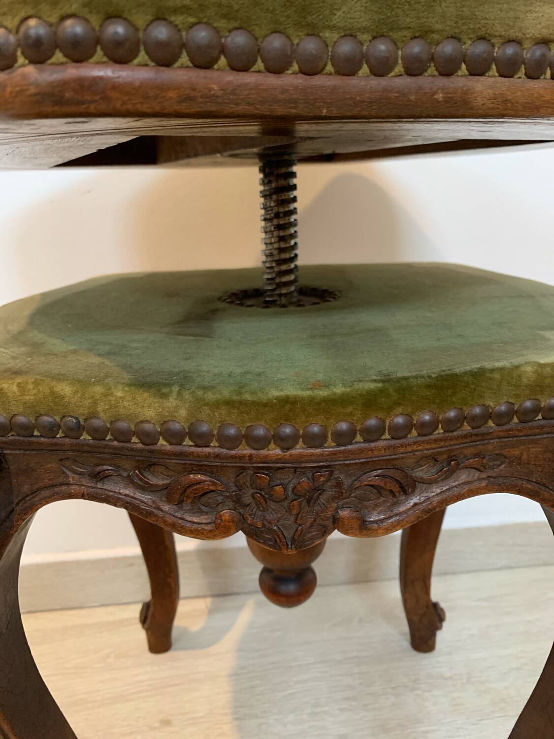 Tabouret à vis Louis XV