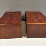 Tables de chevet murales en palissandre. Danoises et des années 1960-70.