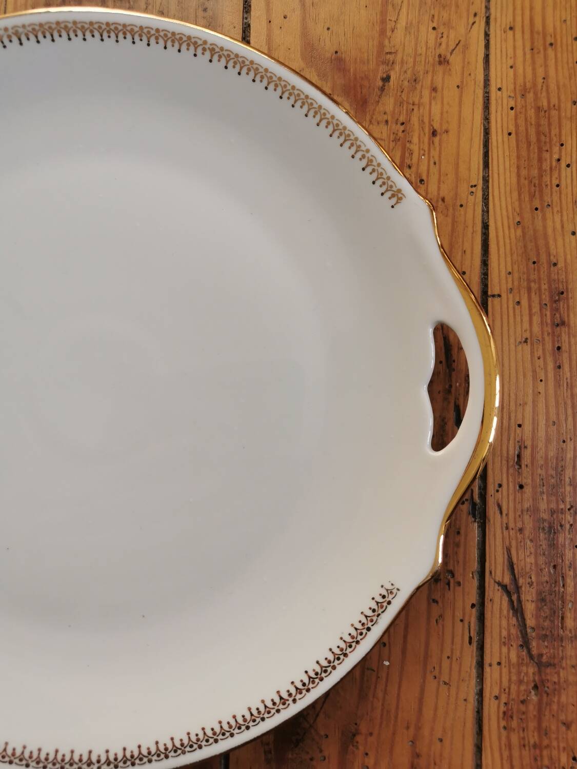 Plat à gâteaux vintage porcelaine CNP