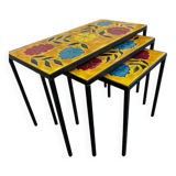 Set of 3 vintage nesting tables and checkered tables